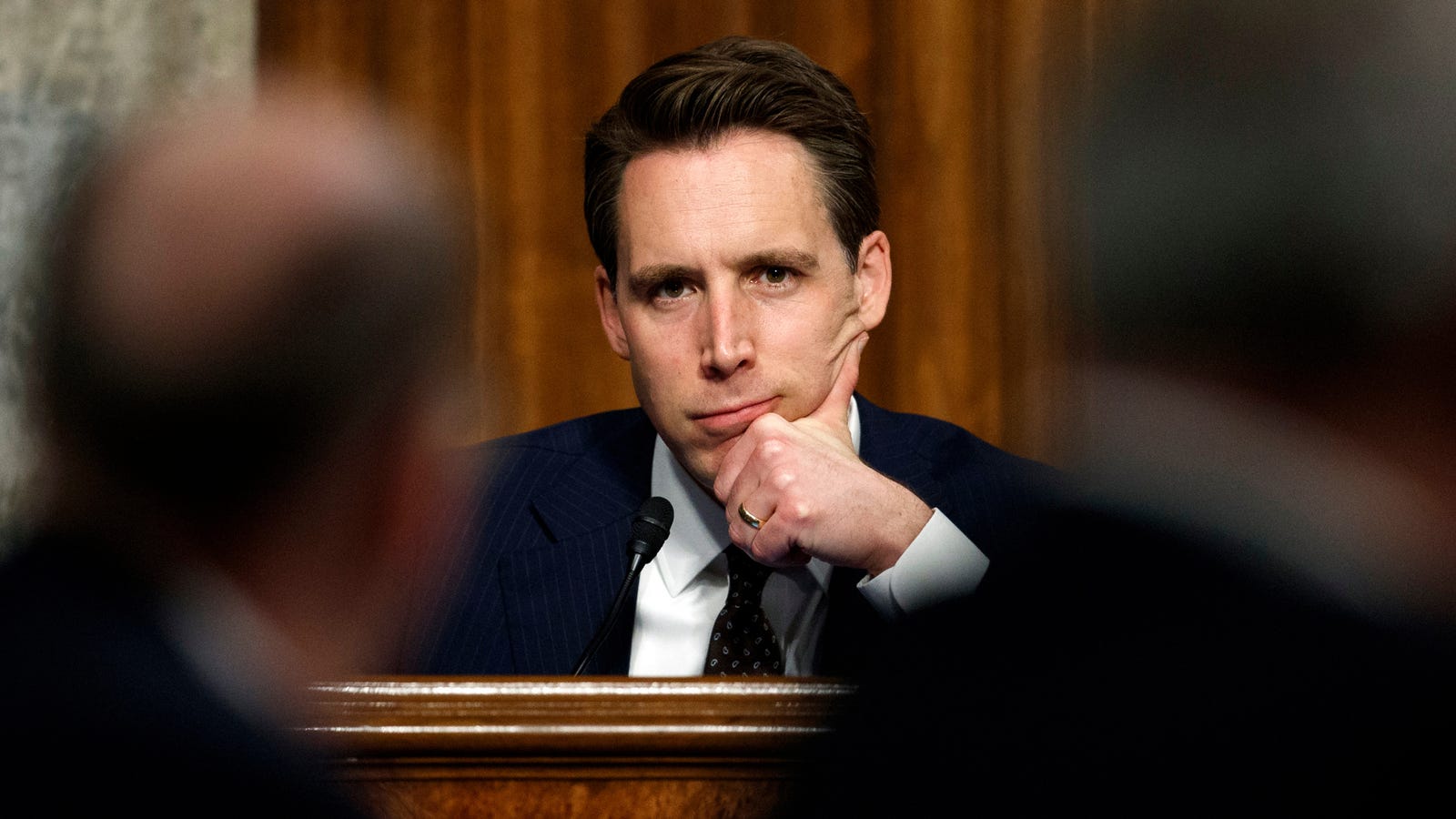 Senator Josh Hawley Sucks at Reading Internet Laws