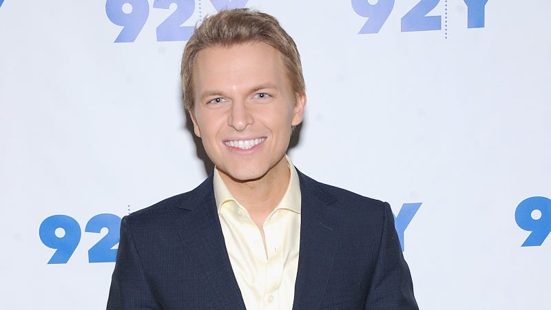 Illustration for article titled Ronan Farrow to Publish a New Book That Details His Reporting on Harassment and Assault