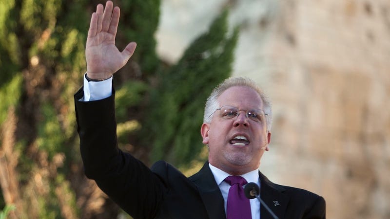 Illustration for article titled Glenn Beck-Produced, Homo-Free Version of Musical Theater to Feature Singing, Dancing, Self-Loathing