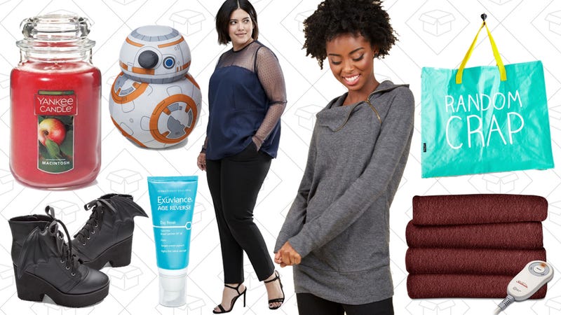 Illustration for article titled Today's Best Lifestyle Deals: Yankee Candle, Heated Blankets, ThinkGeek, ASOS, and More