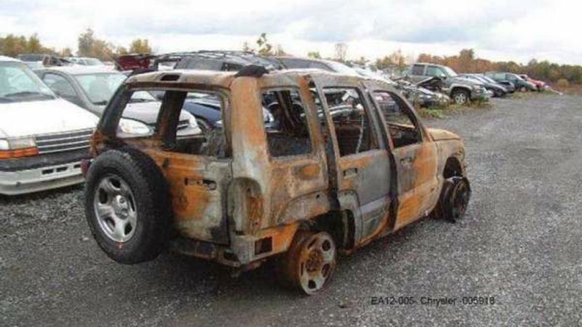 Why Jeeps Catch On Fire And Chrysler Doesn T Want To Fix Them