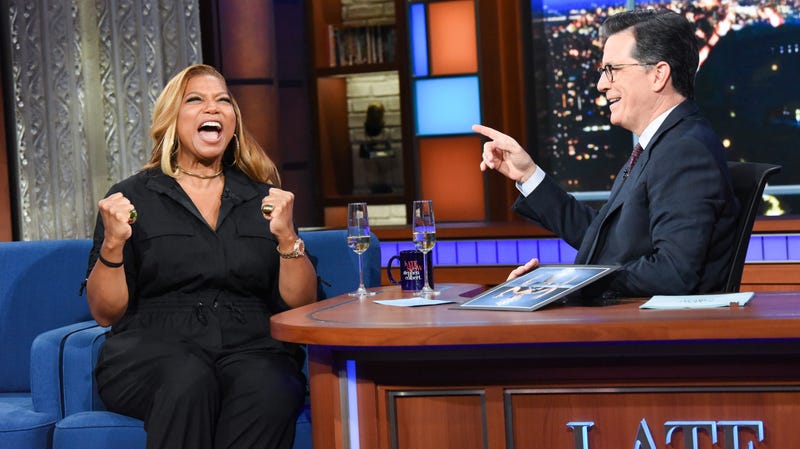 Illustration for article titled Queen Latifah gets the royal treatment while busting out some Ursula on The Late Show
