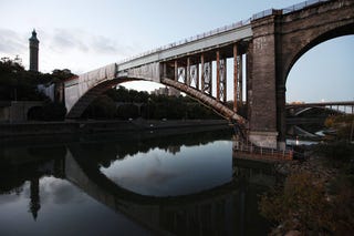 Illustration for article titled The Harlem River Gets Some Love