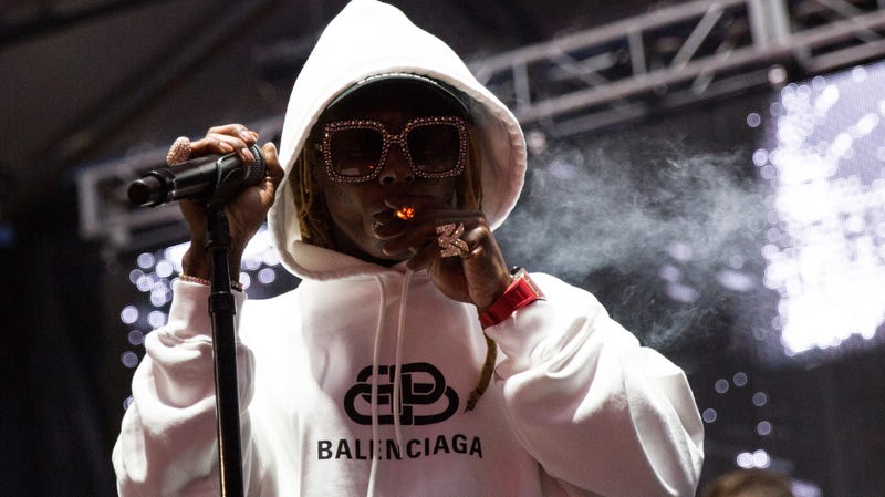 Illustration for article titled Lil Wayne might bail on Blink-182 tour, says the crowds are "not my swag"