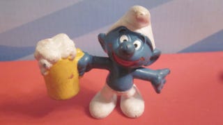 Illustration for article titled Drunk Smurf in search of love participates in home invasion