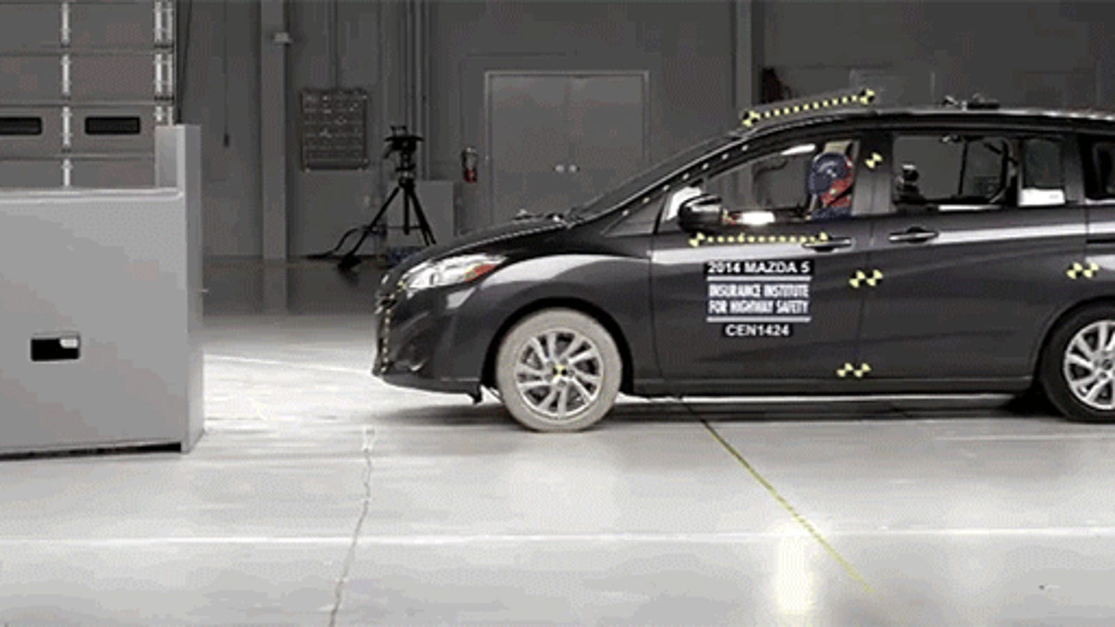 Iihs Says The Mazda 5 Fiat 500l And Nissan Leaf Crash