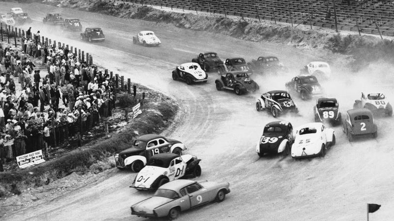 Illustration for article titled Help This YouTuber Discover A Completely Forgotten NASCAR Track From The 1950s