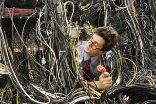Illustration for article titled Electrical Oppos - need halp