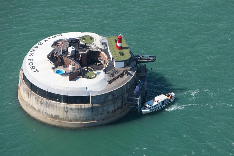 The Luxurious Afterlives of Abandoned Sea Forts and Oil Rigs