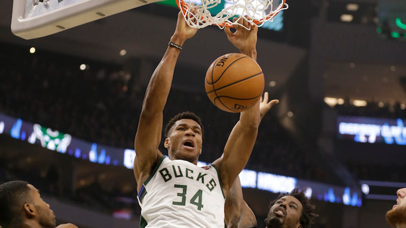 A Giannis Antetokounmpo Standing Dunk Is The Rudest Play ...