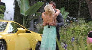 Illustration for article titled Paris Hilton gets a Lexus LFA for her birthday. Guess what color?