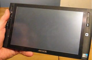 Illustration for article titled Archos 9 Unboxing Video Shows Off Windows 7 Tablet