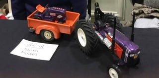 Illustration for article titled The Die-Cast Universe is awesome: Shoutout to the Farm collectors out there