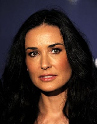 Illustration for article titled Demi's Had Body Issues; Posh Is "Demanding" Sex