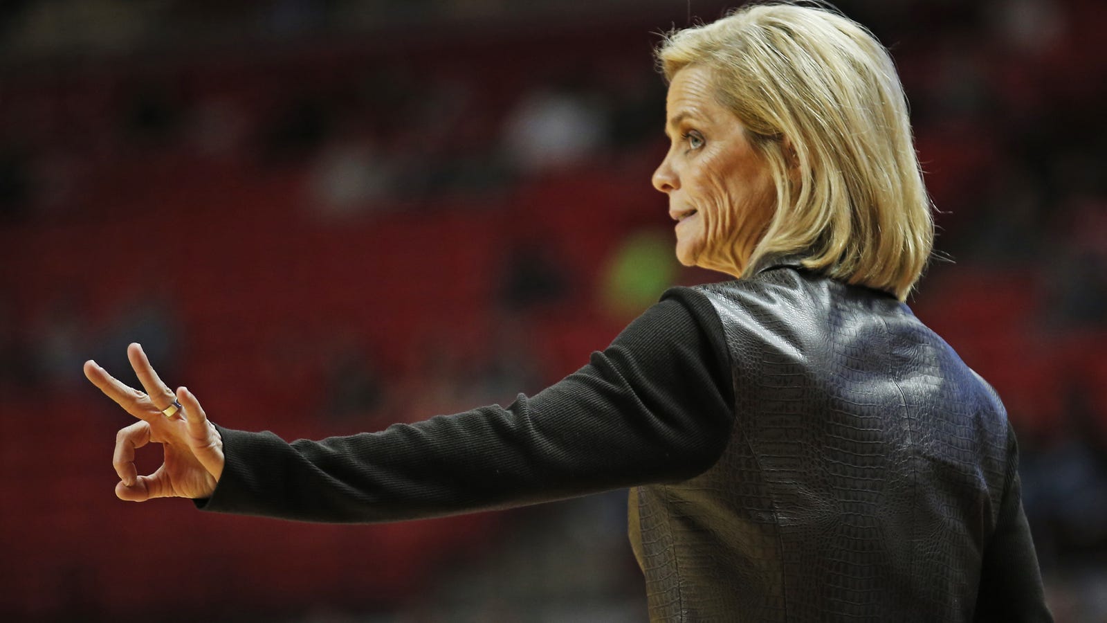 Baylor's Kim Mulkey Spent The Week Trying To Convince Everyone She's Sorry
