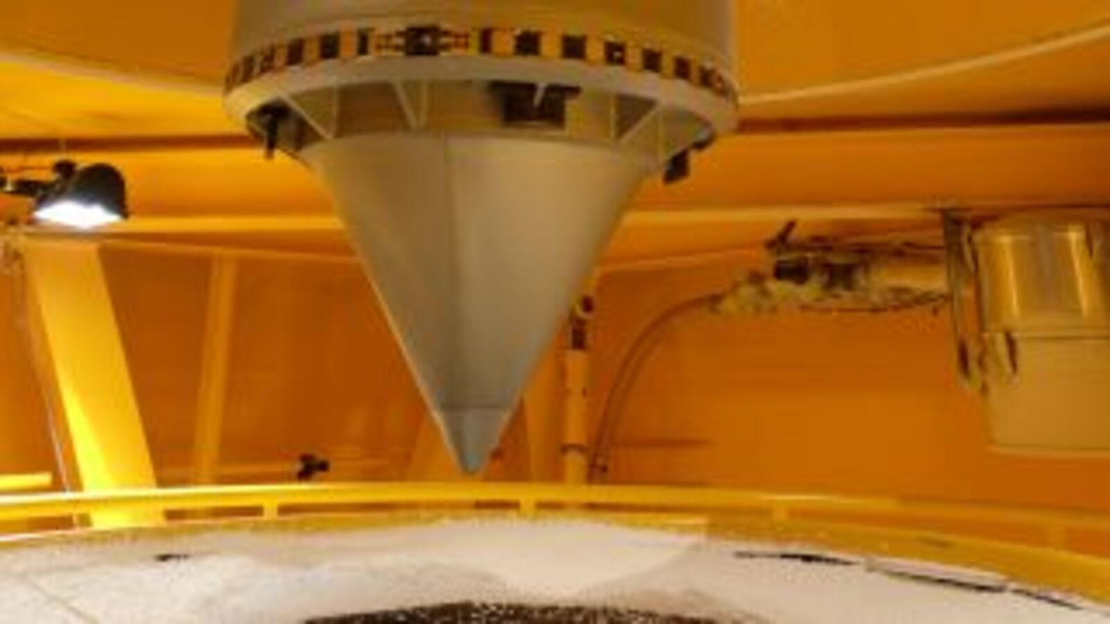 Scientists Harvest Hydrogen from Water in Microgravity, a Nifty Trick ...