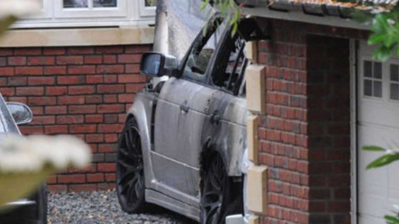 Lady Striking Striker S Car Gets Torched