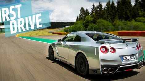 Yes The 2017 Acura Nsx Can Beat The Nissan Gt R