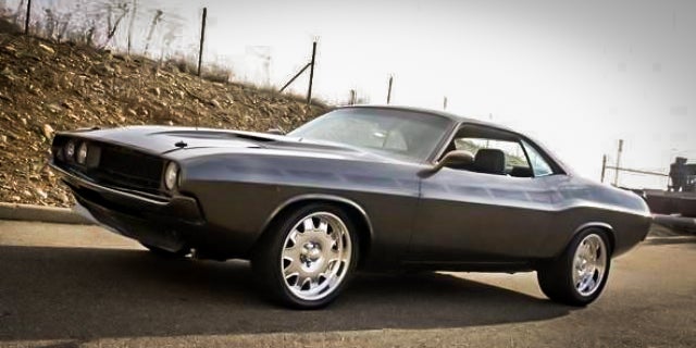 This Viper-Powered Dodge Challenger Is A Hellcat Killer On A Budget