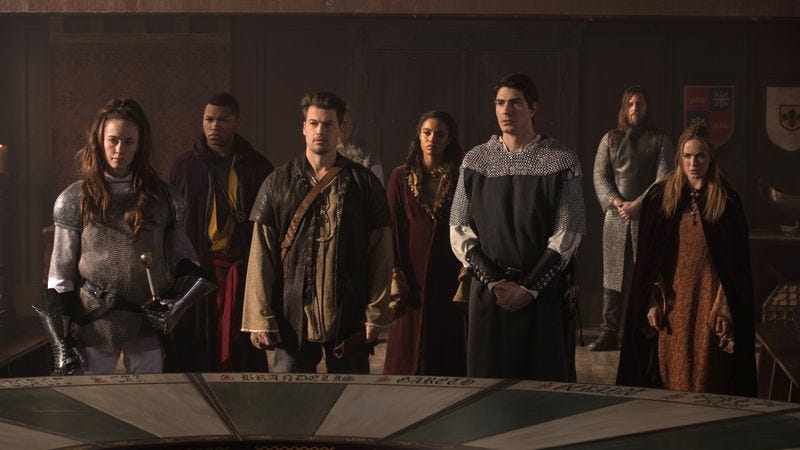 Illustration for article titled Despite ongoing flaws, Legends Of Tomorrow offers a fun trip to Camelot