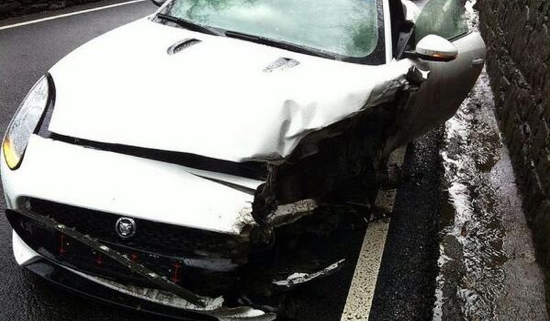 Illustration for article titled Is This The First Jaguar F-Type Crash?