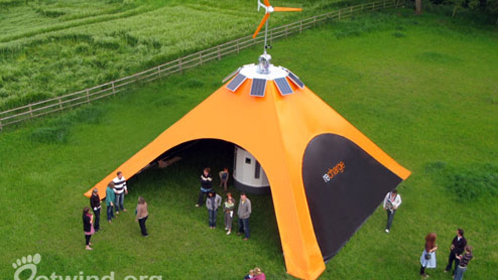 Wind, Solar Recharge Tent Keeps Phones Juiced at Glastonbury Festival