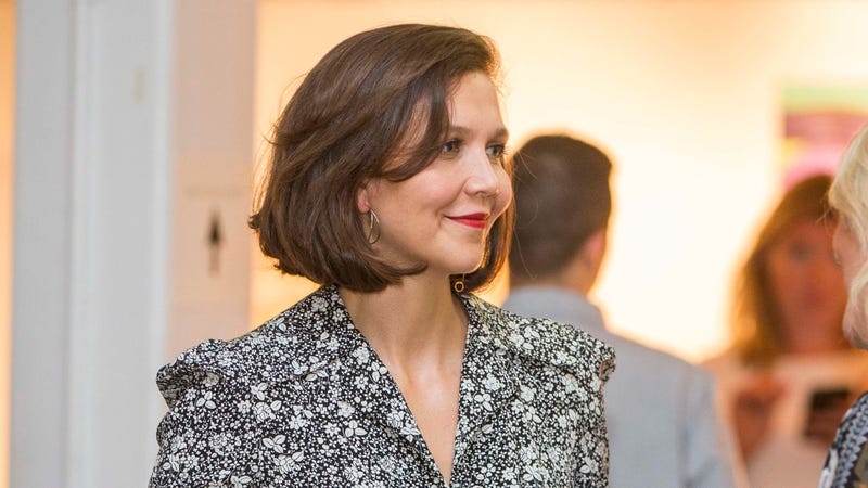 Illustration for article titled At Least Maggie Gyllenhaal Knows She's Not the Most Objective Person to Ask About James Franco
