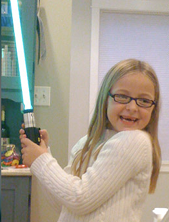 Illustration for article titled Heart-Warming Force Is With Star-Wars-Loving Little Girl