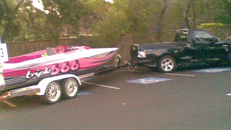 Illustration for article titled This Is Why People Think Powerboat Owners Are Asshats