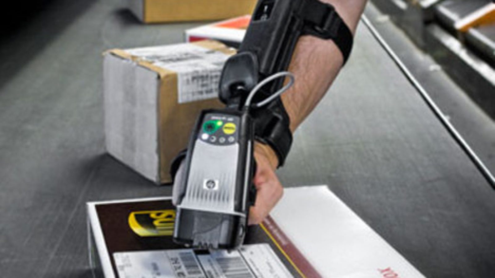 UPS Dumps Labels for Paper-Free Gauntlet-Cum-Printer