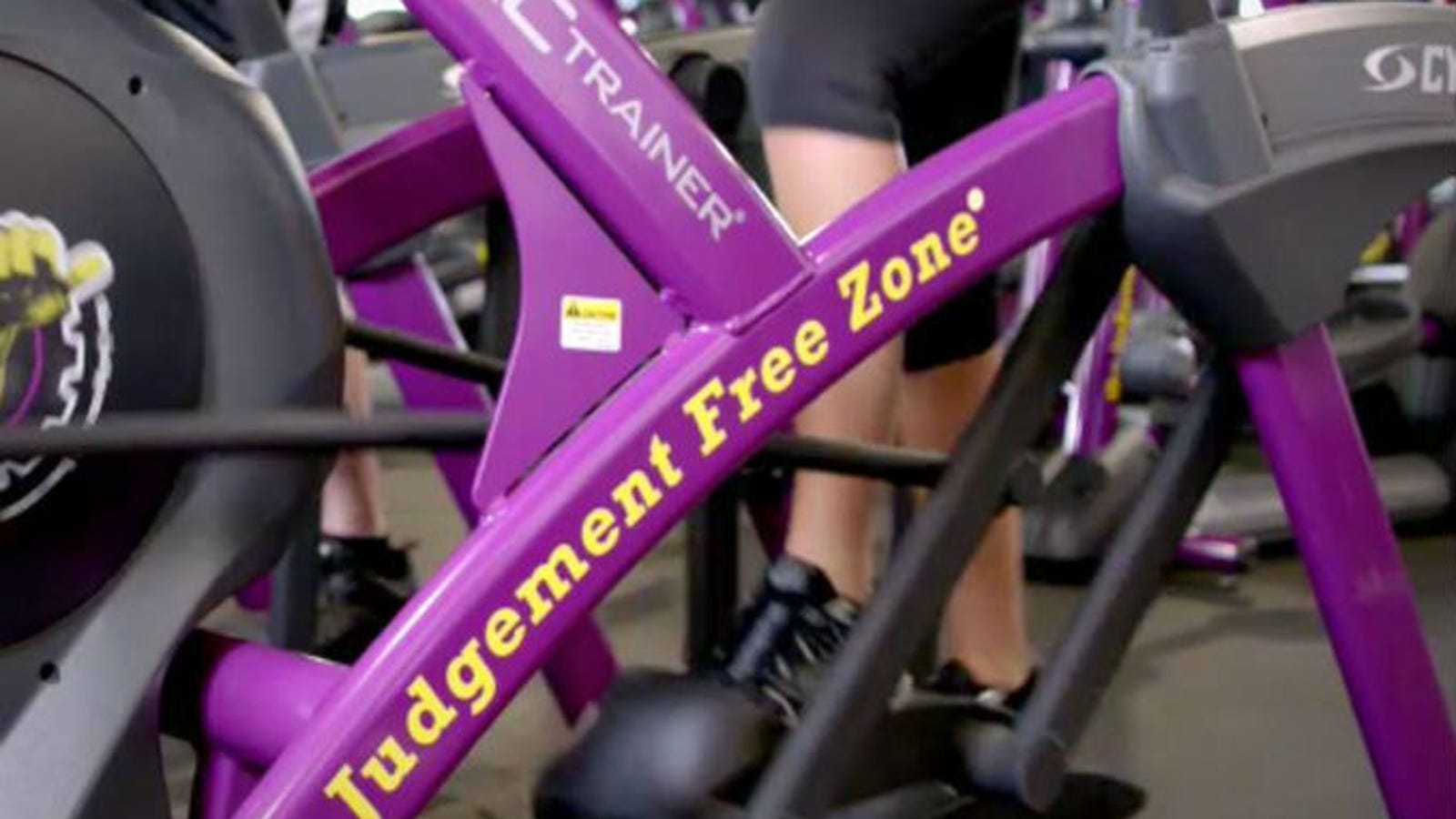 Lawsuit Alleges Planet Fitness Kicked Out Muslim Woman For ...