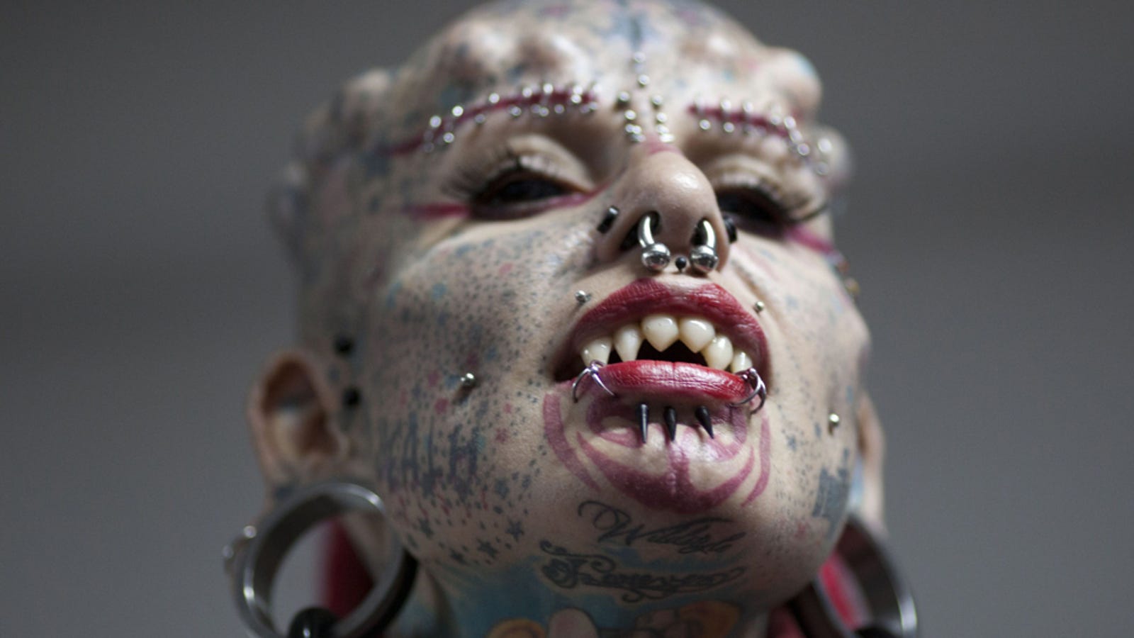 Extreme Humans Creativities Secrets Exteme Body Modification.