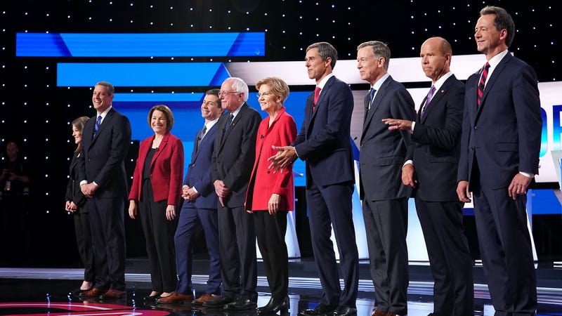 Illustration for article titled Democrat Party: Moving Left Vs. Remaining Moderate