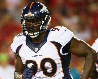 Antonio Smith of the Denver Broncos in 2015Ronald Martinez/Getty Images