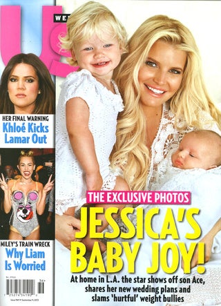 Illustration for article titled Baby Needs a New Pair of Shoes: Jessica Simpson's Newborn Earns $100k