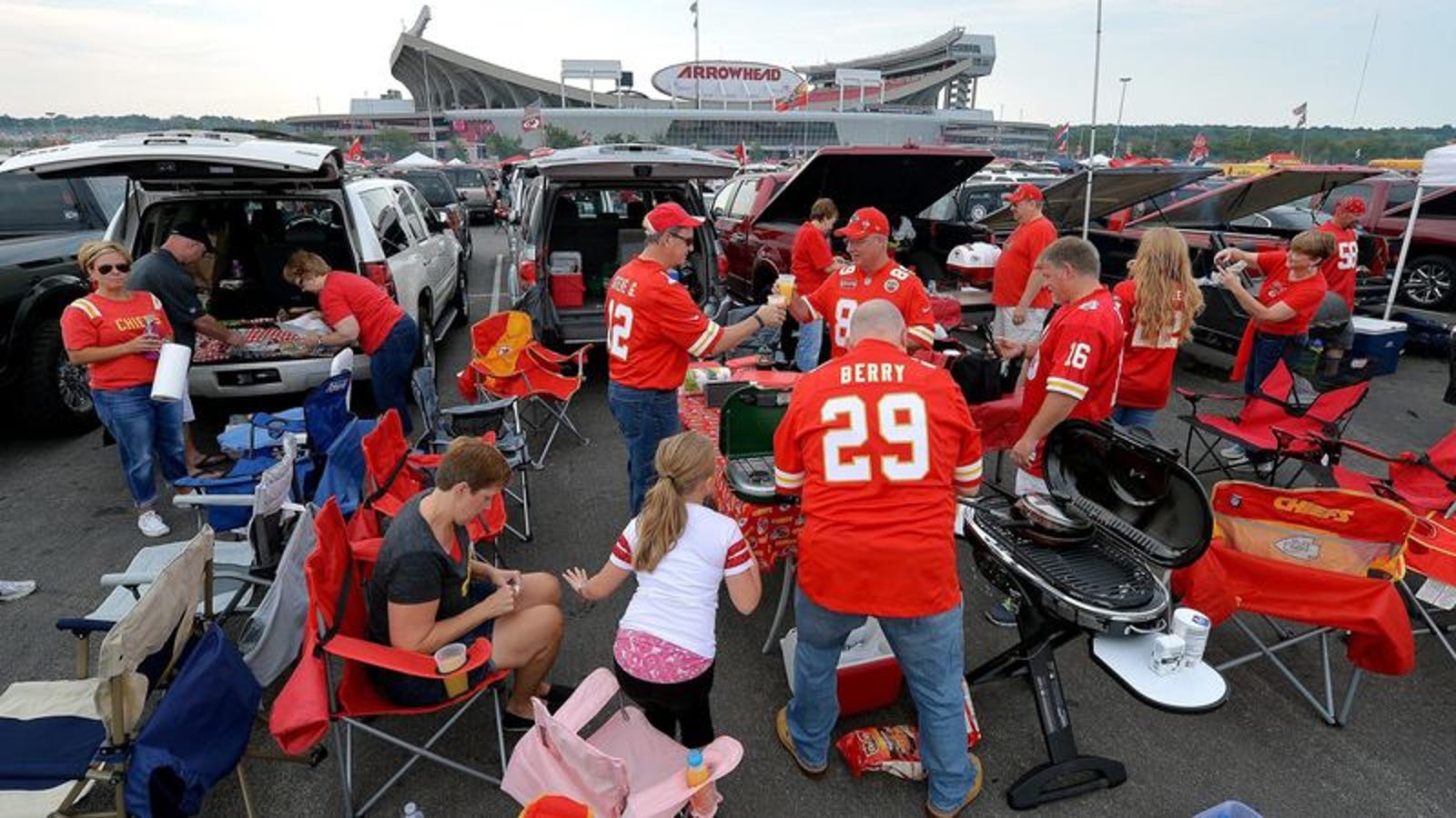 9 Regional Tailgating Rules