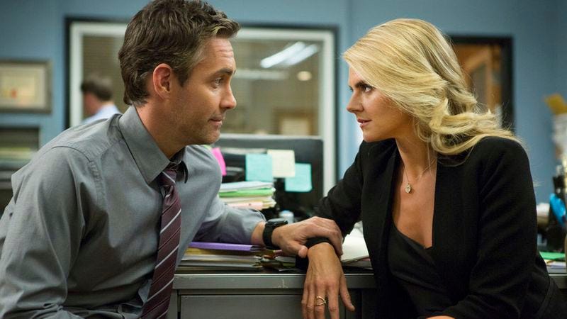 Jay Harrington, Eliza Coupe (Isabella Vosmikova/USA Network)