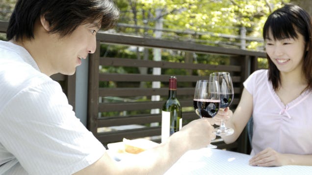 photo of Amazon Launches On-Demand Sommelier Service in Japan image