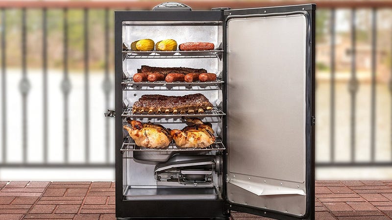 Asador eléctrico Masterbuilt MES 130B | $114 | Walmart