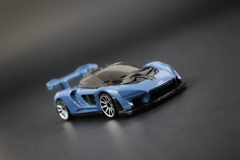Illustration for article titled Hot Wheels' latest $1 Hypercar: McLaren Senna