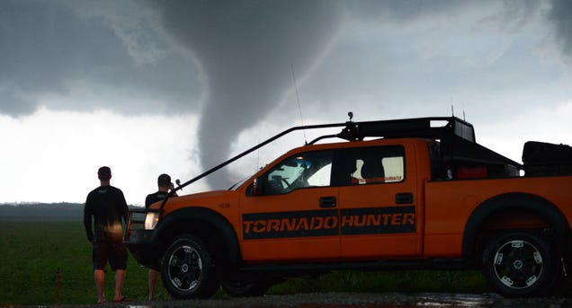 Storm Chasers On What It's Like To Take A Pickup Truck To A Tornado