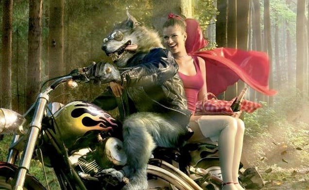 Amanda Seyfried To Get Her Red Hood Symbolically Dirtied Up By A Werewolf