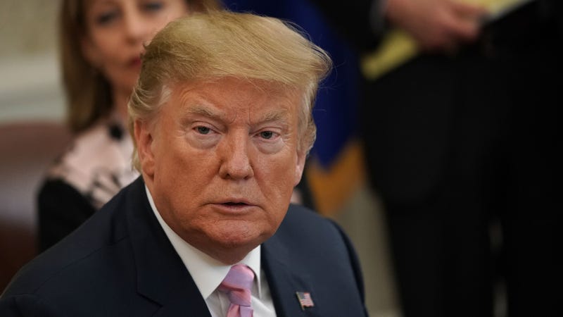 Illustration for article titled Donald Trump removed that weird campaign video with The Dark Knight Rises score after Warner Bros. threatened legal action