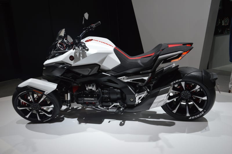 honda neowing 2018