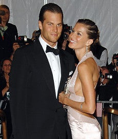Illustration for article titled Tom Brady Is Engaged!