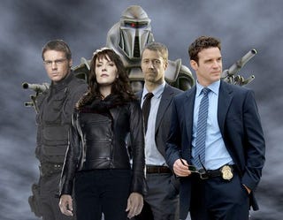 Illustration for article titled Finally! The Syfy character crossover we've been dying for