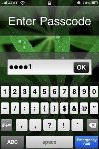 Illustration for article titled A Better Way to Passcode Lock Your iPhone (At Your Own Risk)