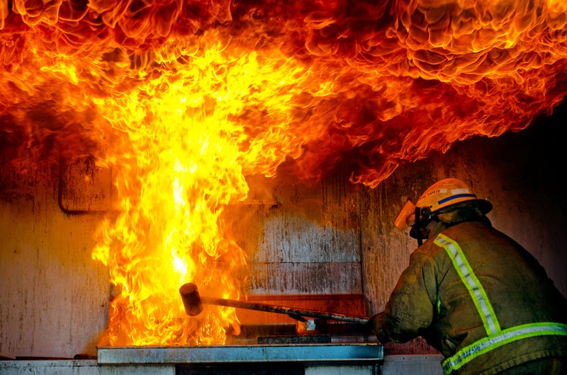 Illustration for article titled Tommy Craggs Is A Goddamn Wreck In The Kitchen