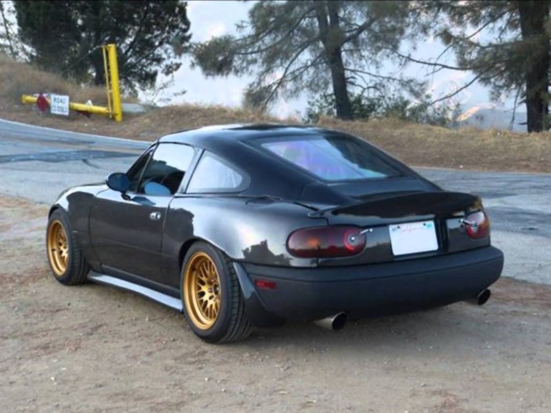 God! that's a pretty back end! Edit: TSO vs. Fastback Miata vs. Spoon S2K