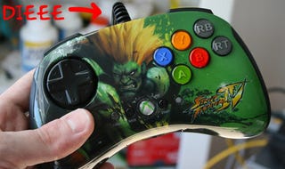 Illustration for article titled Wireless Xbox 360 Controllers on the Way From Mad Catz